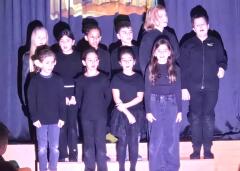 "Der Eisprinz und seine Freunde" - eine Theater-Aufführung im Schulhaus Höhe