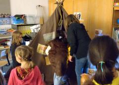 Erzählnacht - Zeitreise im Schulhaus Hofmatt 