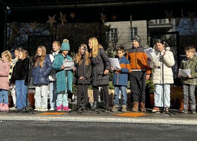 Die Musikschule unterwegs am Adventmarkt "Aarburg leuchtet" vom 29. November 2025