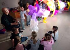 Kultureller Anlass mit der Gruppe Ssassa der 1. – 4. Klassen