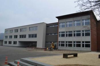 Schulhaus Höhe