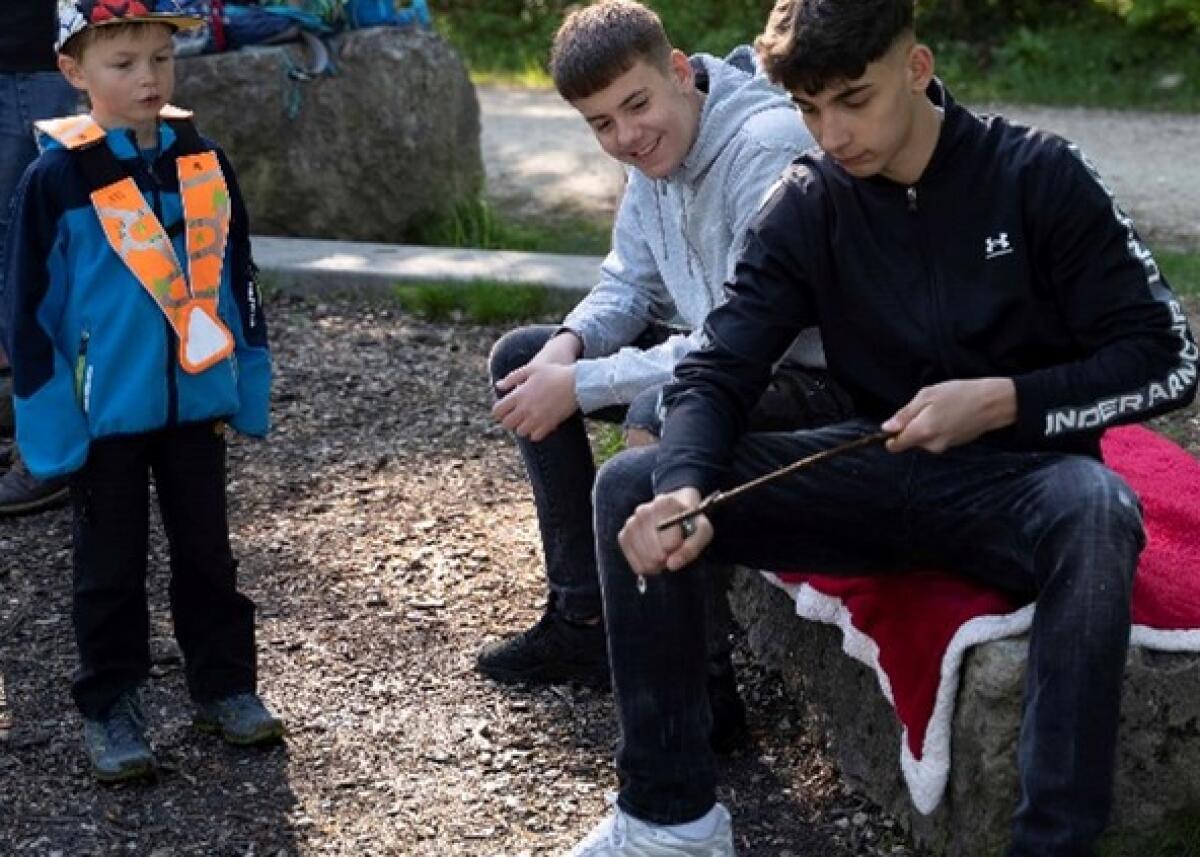 Stufenübergreifendes Projekt Oberstufe - Kindergarten Alte Zofingerstrasse
